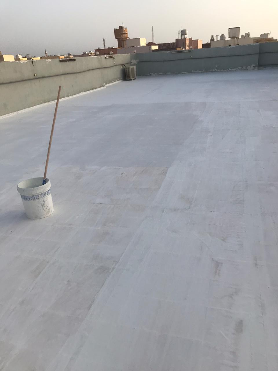 عزل الاسطح والاحواض وحمامات السباحة